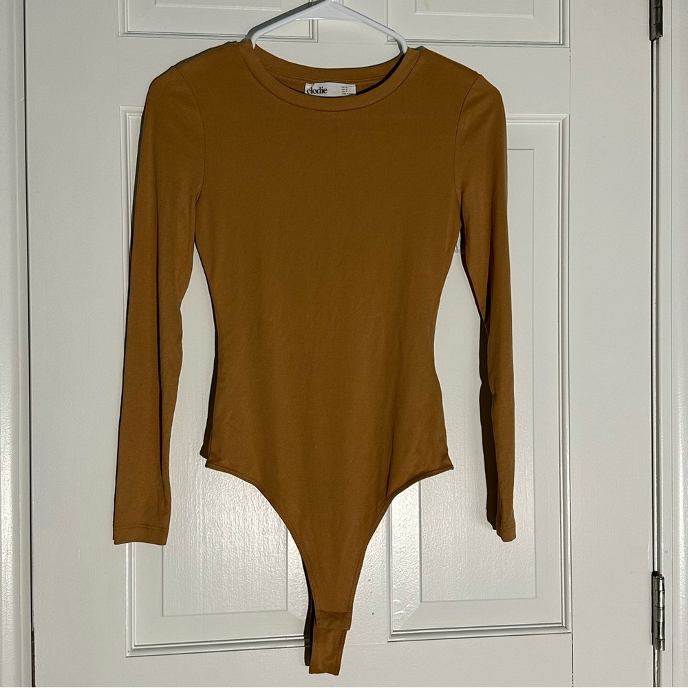 NWOT Elodie Ribbed Thong Bodysuit size XS Neutral Color